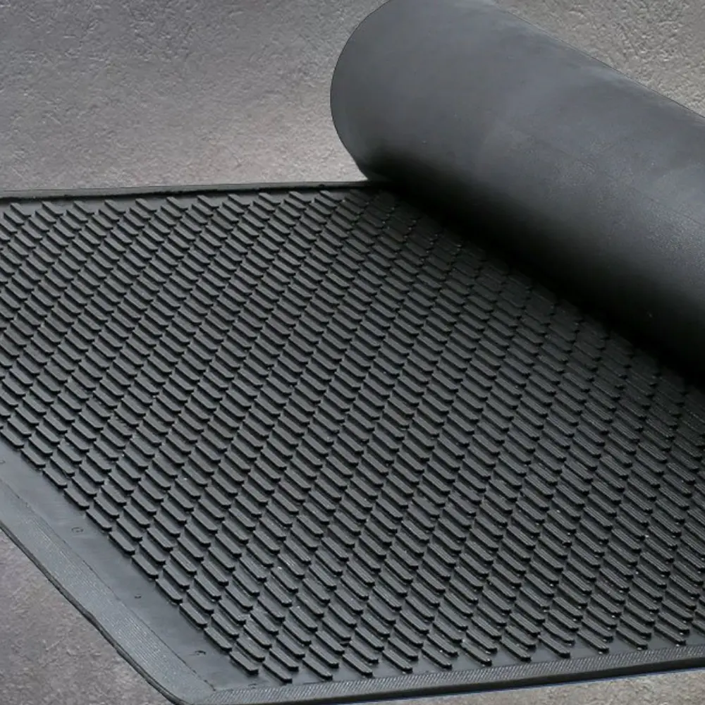 Industrial Rubber mat Dubai roll featuring a non-slip ribbed texture for outdoor entrance use.