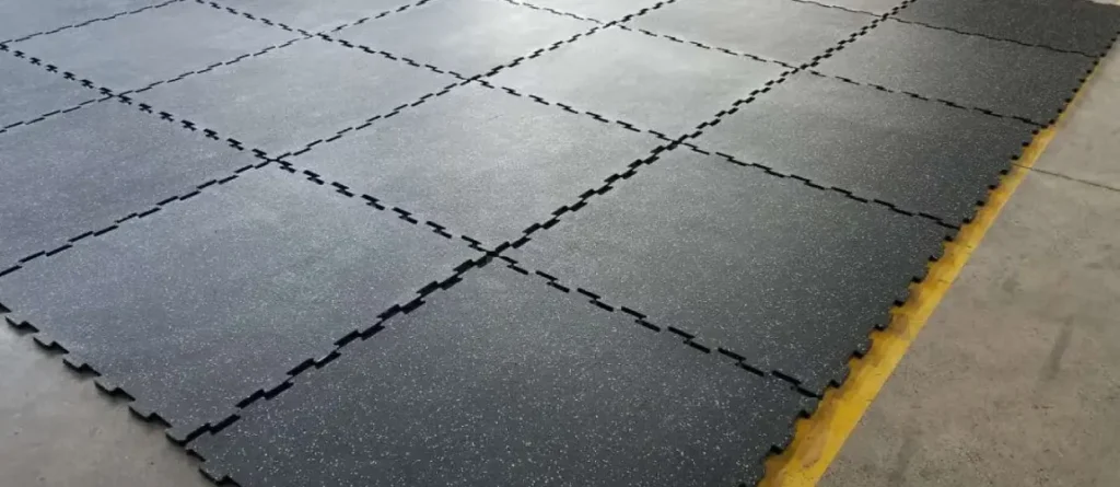 Buy premium interlocking rubber mats in dubai with affordable price
