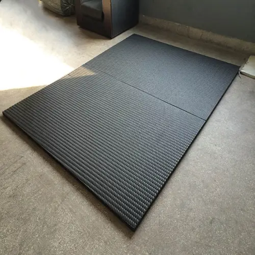 Premium rubber mats in Al Quoz for durable commercial and industrial floor protection